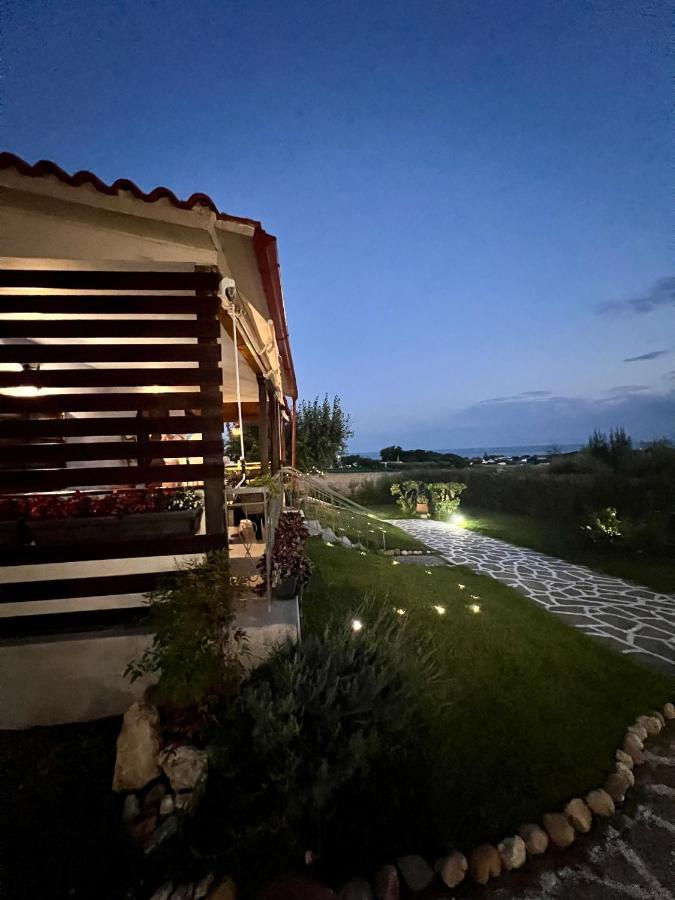 Anastasias Cottage Неа Ираклия Екстериор снимка