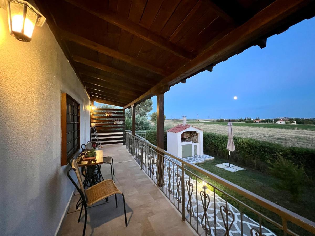 Anastasias Cottage Неа Ираклия Екстериор снимка